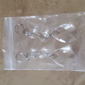 Bundle of (2) faux crystal links